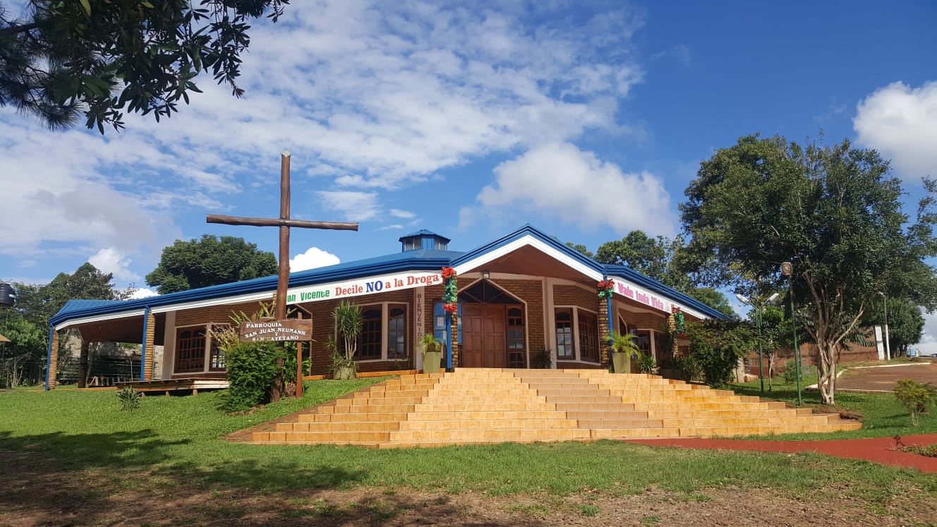 Exterior de la Parroquia